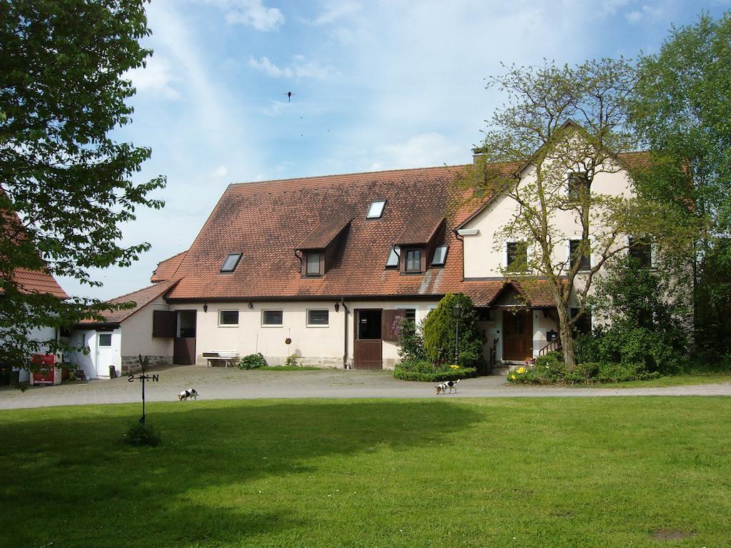 Ferienwohnung Neureuth Schillingsfürst Exterior foto