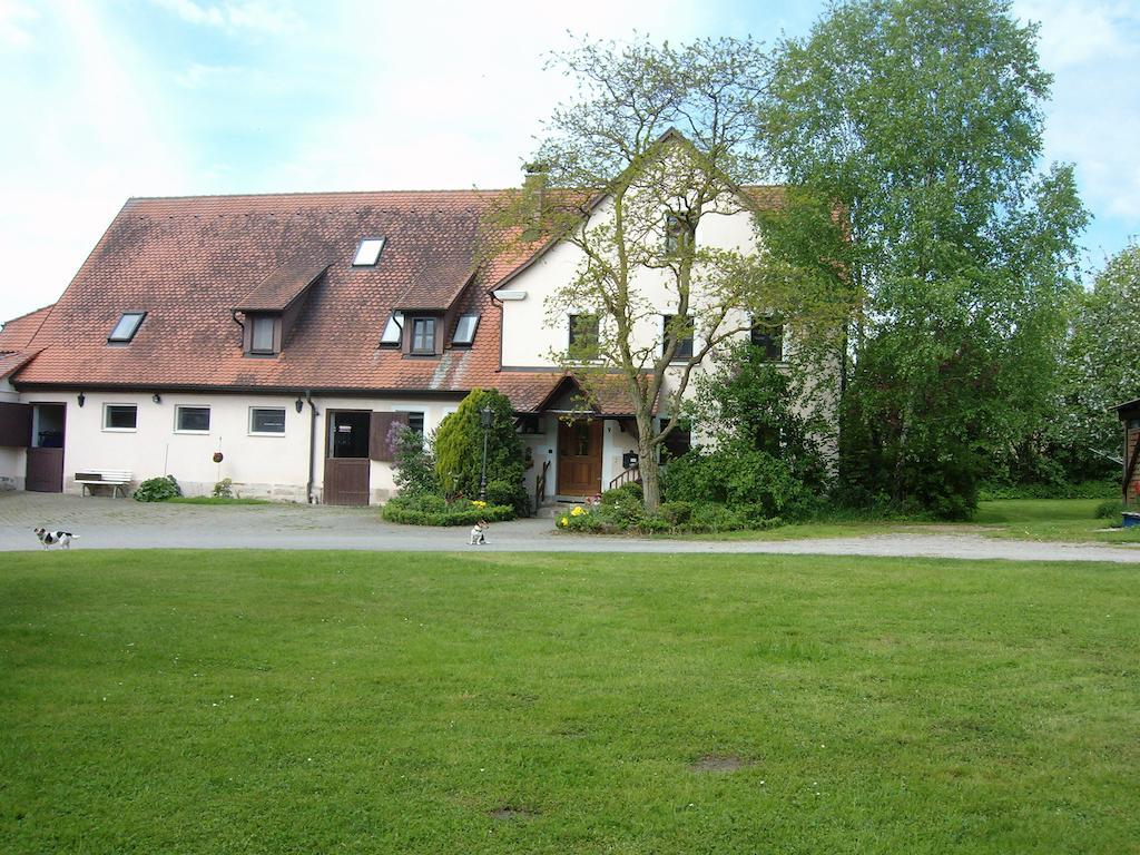 Ferienwohnung Neureuth Schillingsfürst Exterior foto